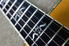 そうだ アコギ、買おう～なぜ中古のギターを？ - アズール・ギター教室