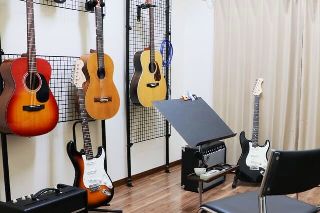 ギター教室　レッスン室