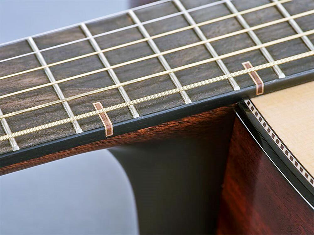YAMAHA FS9 MX　指板